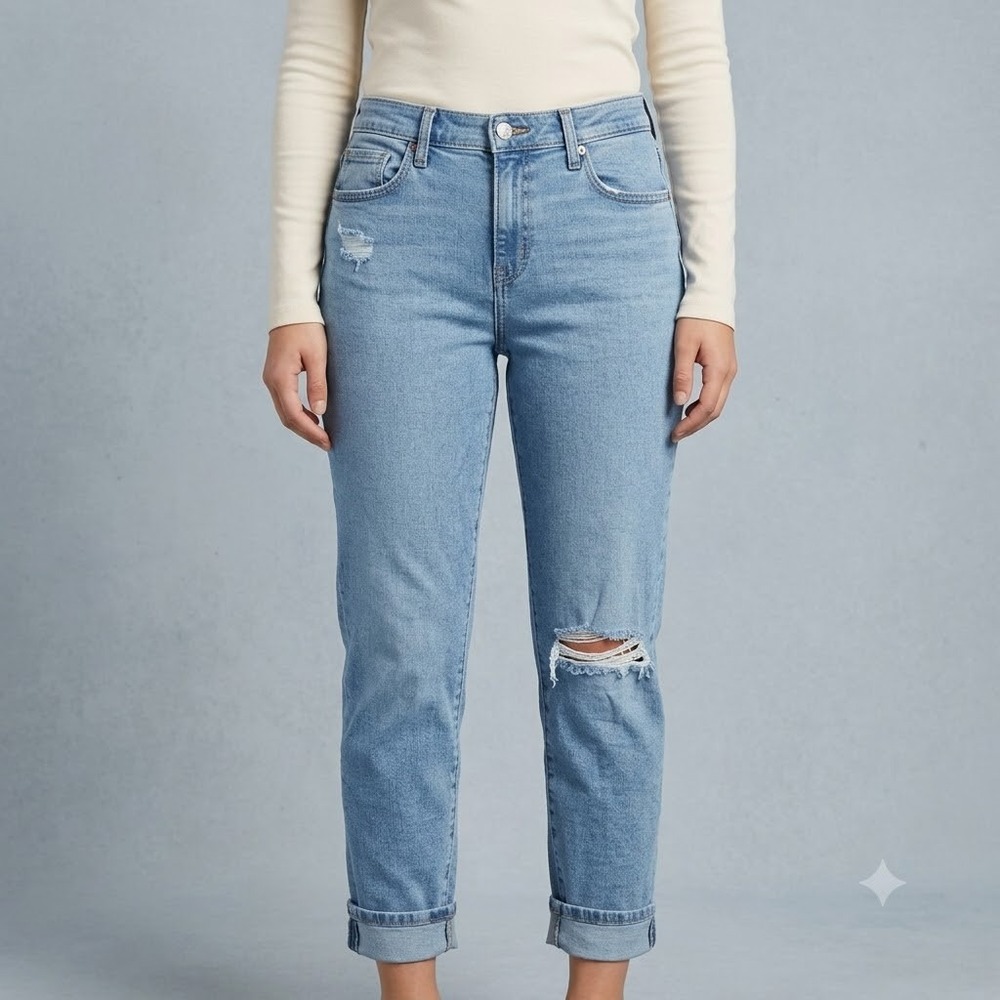 Denizen from Levi's Boyfriend Jeans Women's 8 W29 Blue Distressed Cuffed